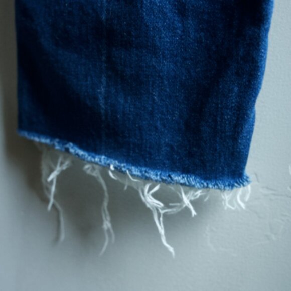 Mother 24 Tippy Top Frisky Flood Fray Jeans - Picture 6 of 9